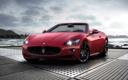 Maserati  21 000  -  ,      