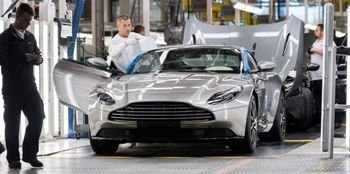 Aston Martin  2019    