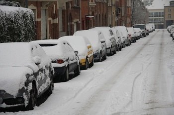 После очередного снегопада воронежские улицы чистили 157 единиц техники