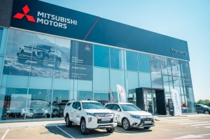 Поставки и производство автомобилей в Россию планирует остановить компания Mitsubishi